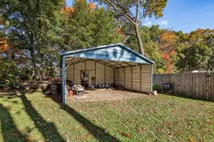 209 W Hollis St, Nashua, NH 03060 - Photo 31