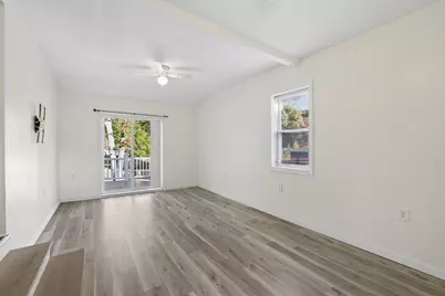 209 West Hollis Street, Nashua, NH 03060 - Photo 11