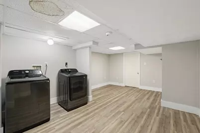 209 West Hollis Street, Nashua, NH 03060 - Photo 19