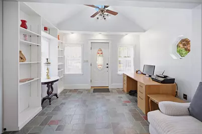11 Davis Park, Plaistow, NH 03865 - Photo 3