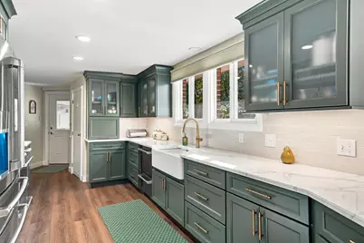 10 Farmer Road, Hooksett, NH 03106 - Photo 5