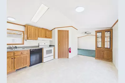 42 Blue Jay Court, Keene, NH 03431 - Photo 3