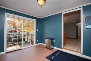 295 Lovering St, Manchester, NH 03109 - Photo 9