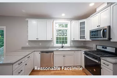 137 Lantern Drive, Sandown, NH 03873 - Photo 3