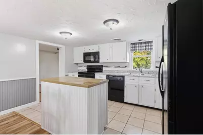 19  Perkins Avenue, Farmington, NH 03835 - Photo 3