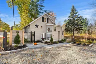 313 Washington St, Barrington, NH 03825 - Photo 1