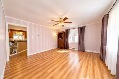 404 Mammoth Road, Londonderry, NH 03053 - Photo 9