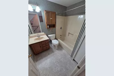 33 Dorchester Way, Nashua, NH 03064 - Photo 25