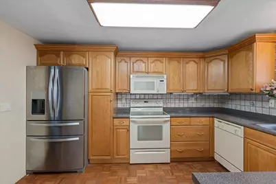 18 Royal Range Road, Sandown, NH 03873 - Photo 5