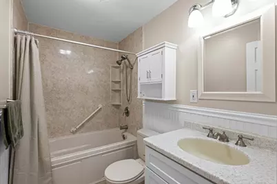 36L English Village Road #202, Manchester, NH 03102 - Photo 11