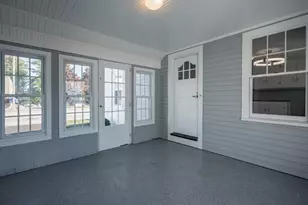 166 Amherst St, Nashua, NH 03064 - Photo 11