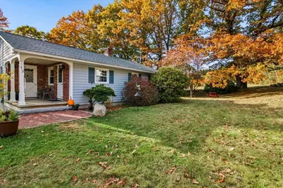 412 Grandview Road, Pembroke, NH 03275 - Photo 3