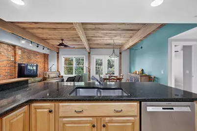 7 Chester Road #305, Derry, NH 03038 - Photo 11
