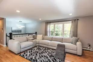 40 Heath St, Newton, NH 03858 - Photo 7