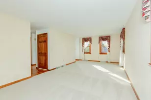 5 Jake Dr, Nashua, NH 03063 - Photo 25