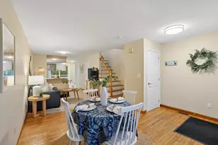 317 Fox Hollow Way, Manchester, NH 03104 - Photo 13