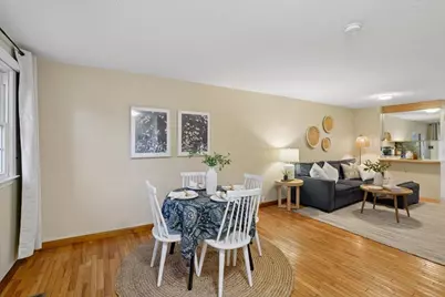 317 Fox Hollow Way, Manchester, NH 03104 - Photo 5