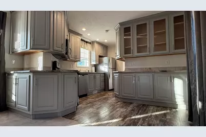 68 Stewart Avenue, Claremont, NH 03743 - Photo 5