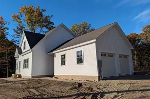 9 Chestnut Wy, Lee, NH 03861 - Photo 3