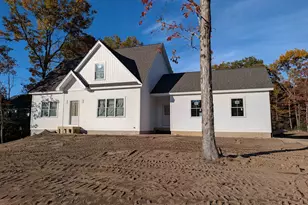 9 Chestnut Wy, Lee, NH 03861 - Photo 1