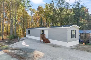 7 Monroe Ave, Allenstown, NH 03275 - Photo 1