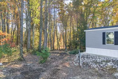 7 Monroe Avenue, Allenstown, NH 03275 - Photo 3