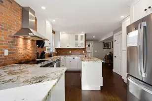 62 Robinson Rd, Nashua, NH 03060 - Photo 5