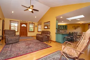 78 Mountain Rd, Goffstown, NH 03045 - Photo 7