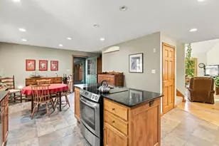 38 Pleasant Hill Rd, Deerfield, NH 03037 - Photo 7