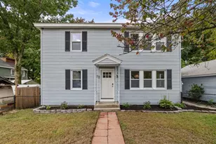 8 Blue Hill Ave, Nashua, NH 03064 - Photo 1