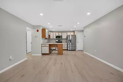 4 Roedean Drive #308, Nashua, NH 03063 - Photo 9
