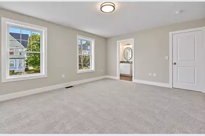 16 Manchester Street, Nashua, NH 03064 - Photo 27
