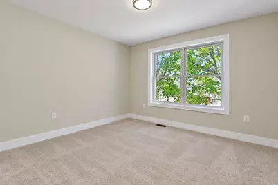 16 Manchester Street, Nashua, NH 03064 - Photo 35