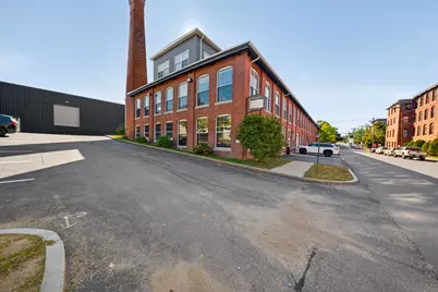 175 Lincoln Street #304, Manchester, NH 03103 - Photo 3