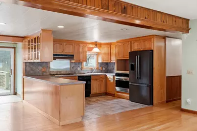 36 Vaillancourt Drive, New Ipswich, NH 03071 - Photo 5