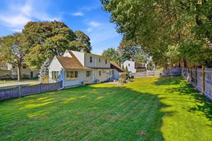 28 Eastman St, Nashua, NH 03060 - Photo 5