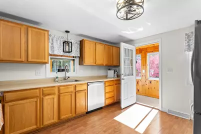 92 Nottingham Drive, Nashua, NH 03062 - Photo 5