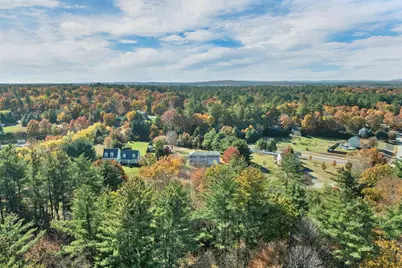 23 April Drive, Litchfield, NH 03052 - Photo 5