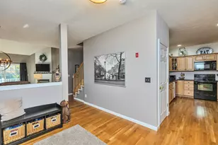 60 Old Stage Rd, Litchfield, NH 03052 - Photo 3
