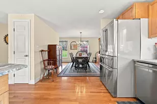 41 Diamond Dr, Danville, NH 03819 - Photo 13