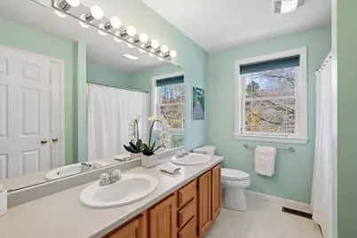 33 Londonderry Road, Windham, NH 03087 - Photo 35