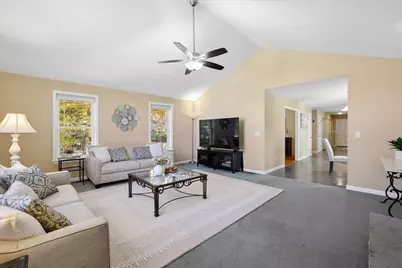 33 Londonderry Road, Windham, NH 03087 - Photo 11