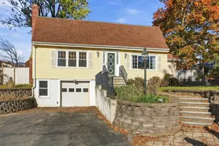 104 Westwood Dr, Nashua, NH 03062 - Photo 1