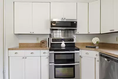 9 Pleasant Street, Pembroke, NH 03275 - Photo 13