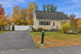 16 Valhalla Dr, Nashua, NH 03062 - Photo 1