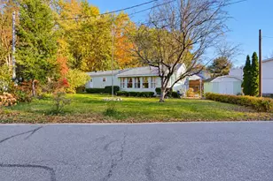 10 Bonny St, Nashua, NH 03062 - Photo 1