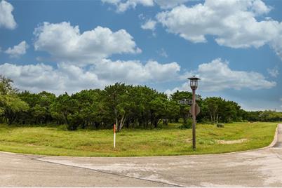8001 Scotscraig Drive - Photo 1