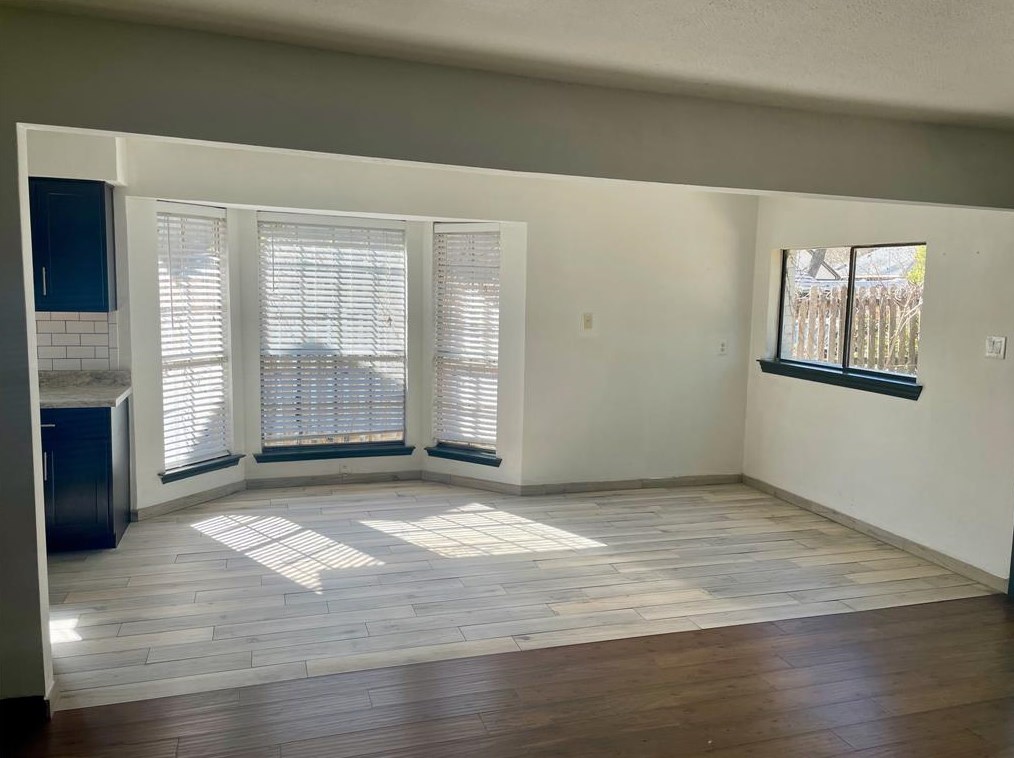 9103 Moss Farm Ln, Dallas TX  75243-7428 exterior