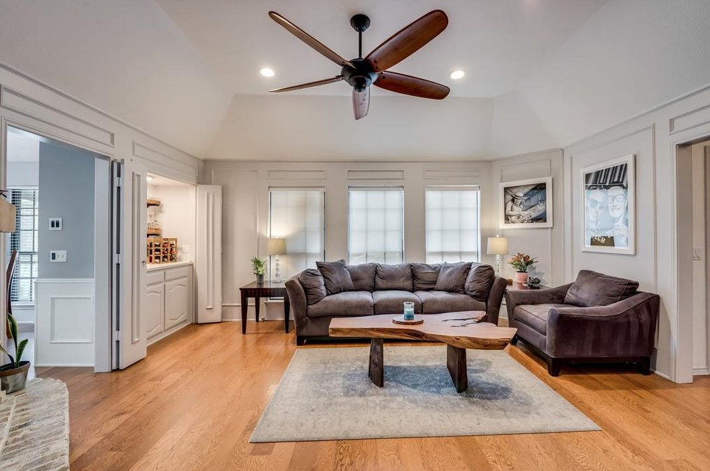 1928 Country Club Dr, Plano TX  75074-3633 exterior