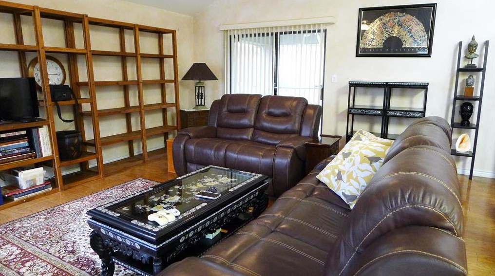 2245 Vly Ml, Carrollton TX 75006-1938 exterior